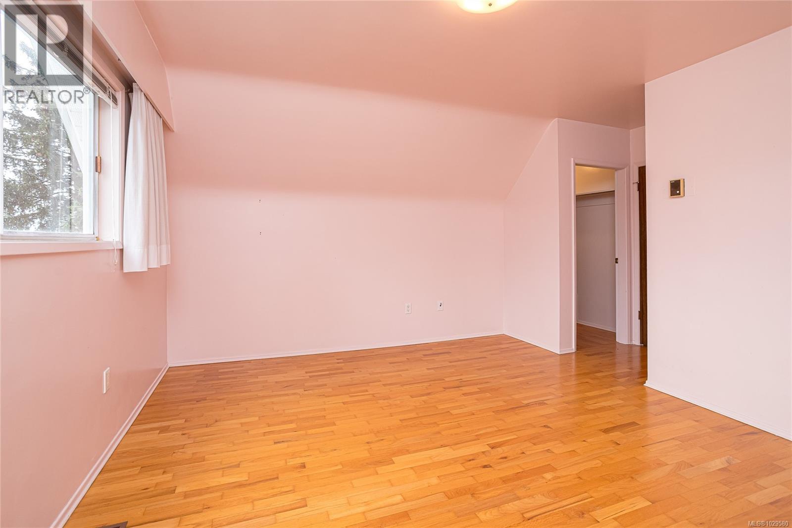  2615 Arbutus Road, Saanich