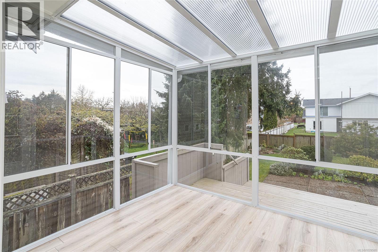  2615 Arbutus Road, Saanich