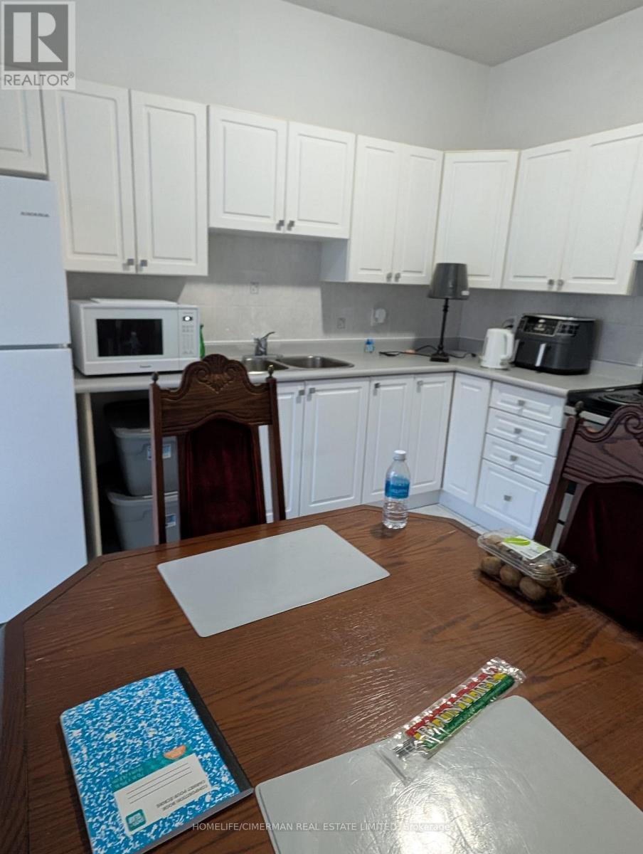 1585 WESTON ROAD S - 16
