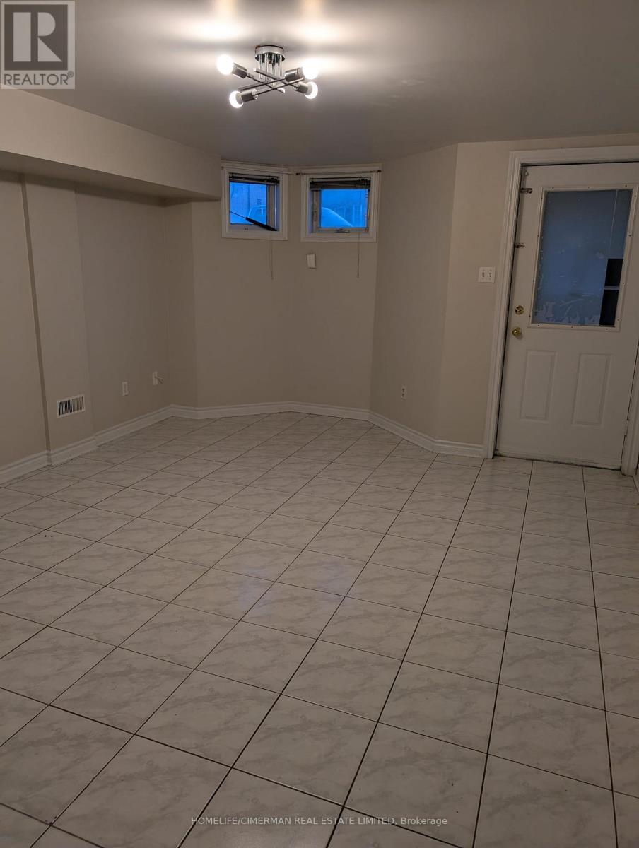 1585 WESTON ROAD S - 5