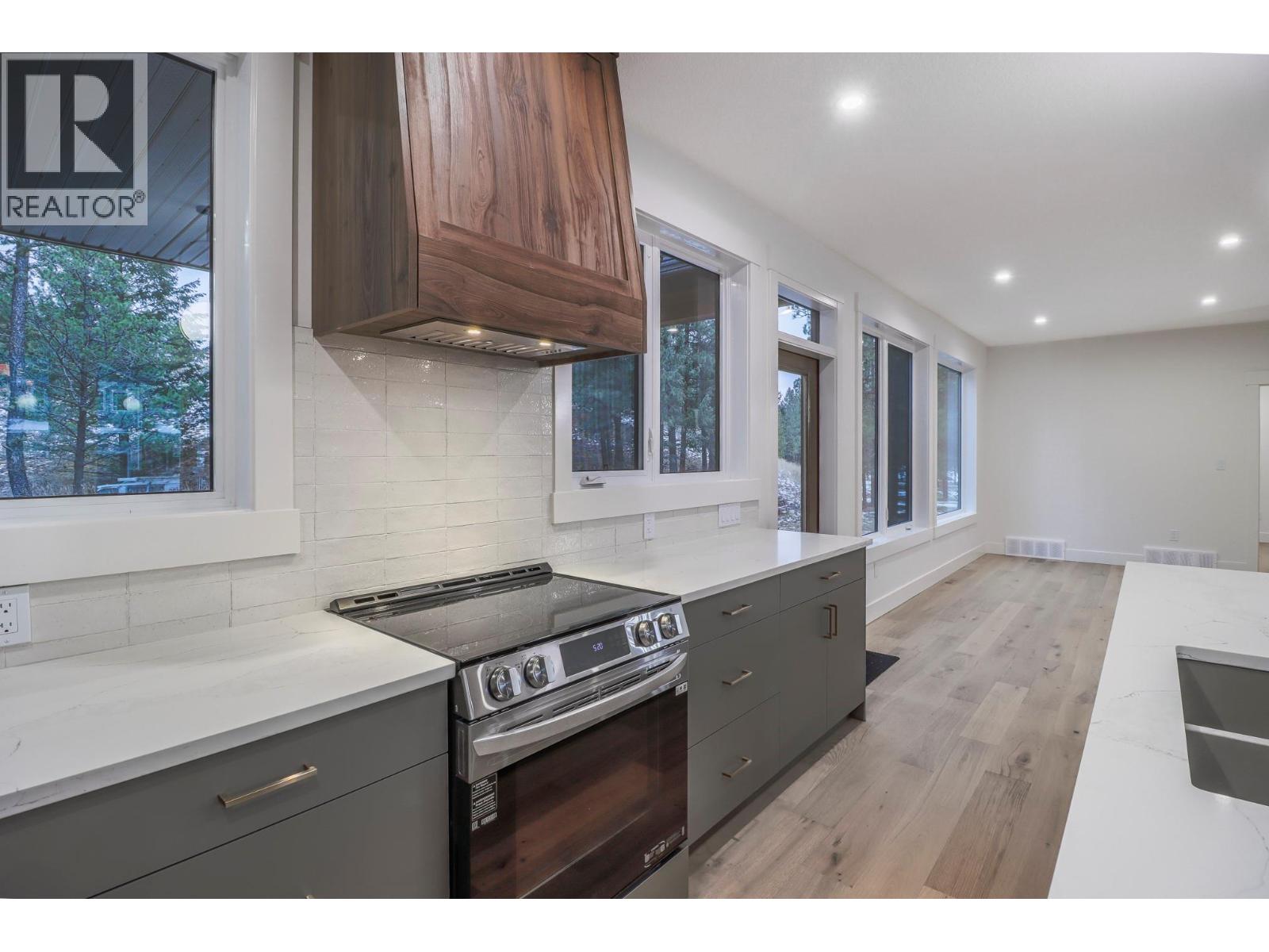 136 Shadow Mountain Boulevard - 8