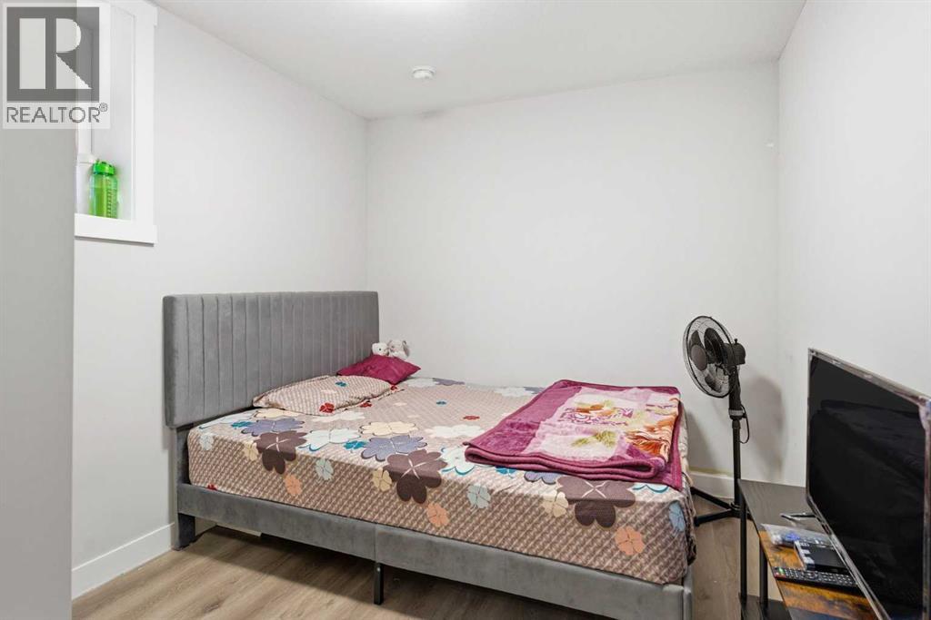 Single Family House for Sale in  Redstone Drive NE Redstone Calgary 