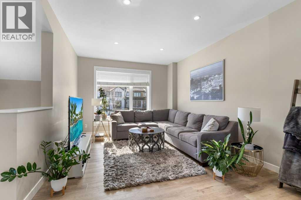 56 Evergreen, Red Deer