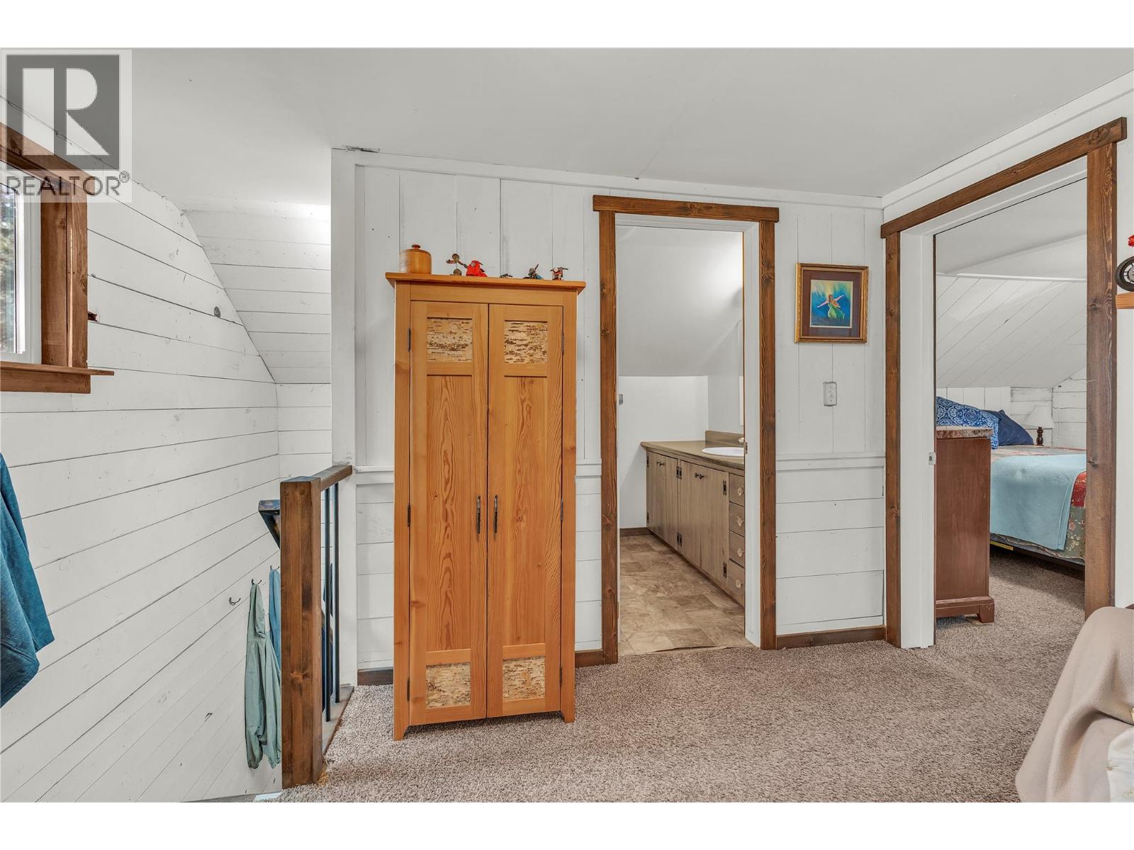  422 HUEY Road, Princeton