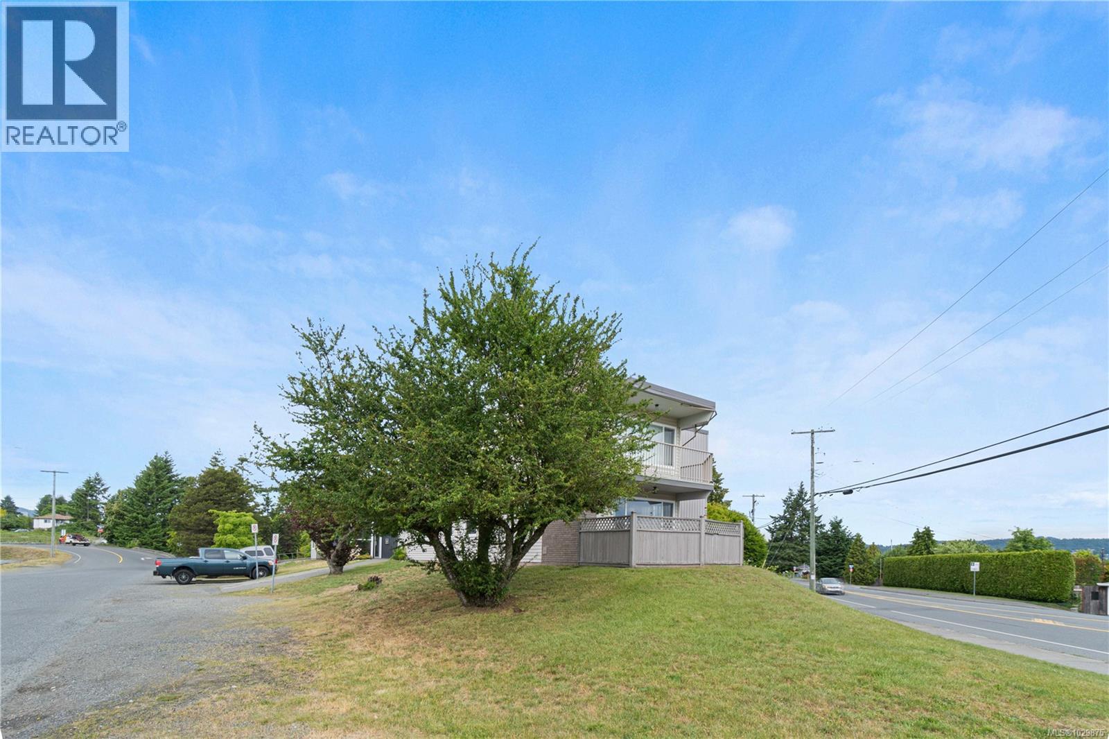 700 Poplar St - 11