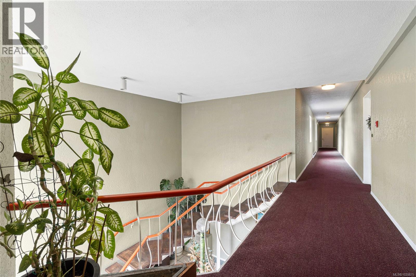 700 Poplar St - 26