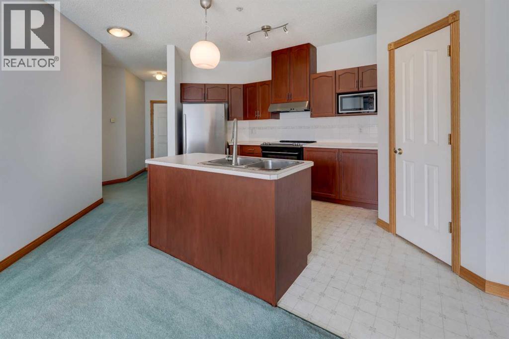 Single Family House for Sale in    Avenue NE Mayland Heights Calgary 