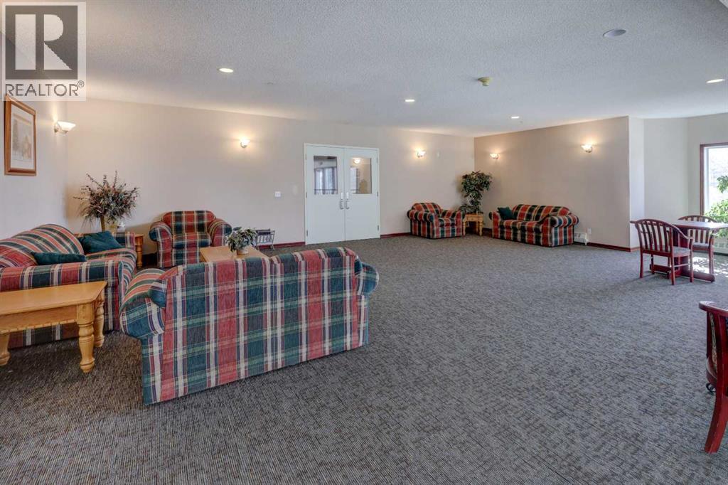 Single Family House for Sale in    Avenue NE Mayland Heights Calgary 