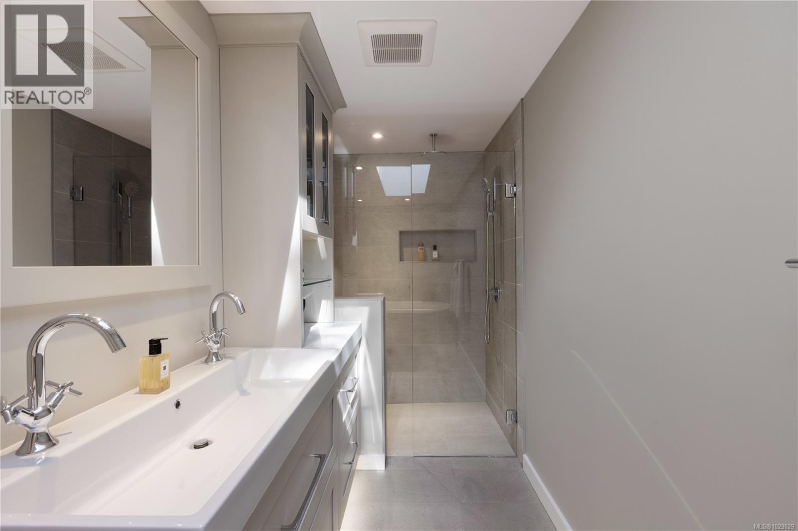 2655 SHADY LANE - 40