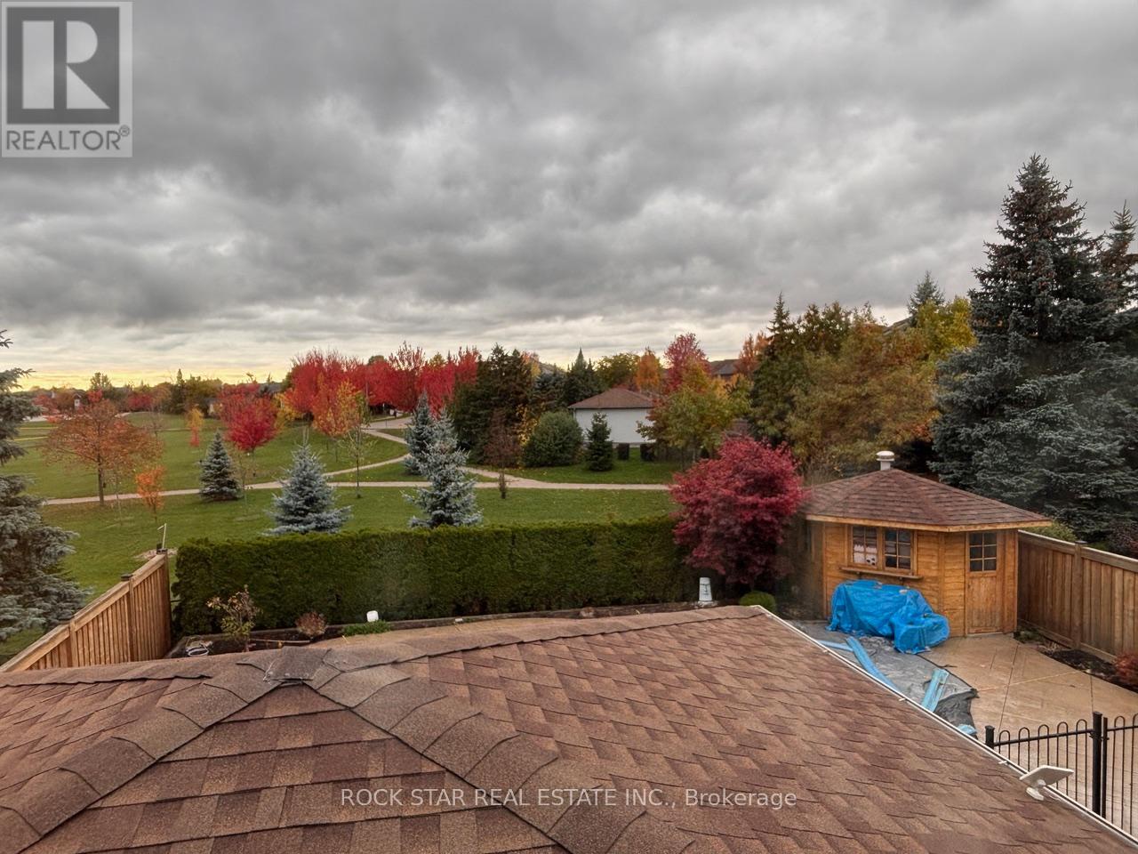 2444 TOWNE BOULEVARD, Oakville (RO River Oaks), Ontario