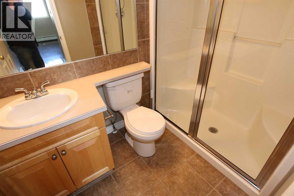 Single Family House for Sale in   Springbank Boulevard SW Springbank Hill Calgary 