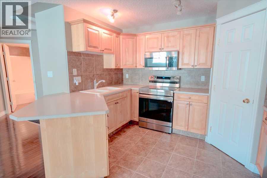 Single Family House for Sale in   Springbank Boulevard SW Springbank Hill Calgary 