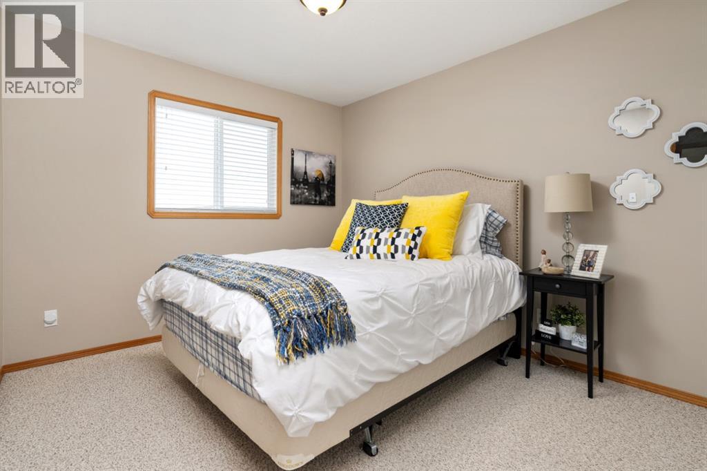 Single Family House for Sale in   Street Victoria Park Camrose 