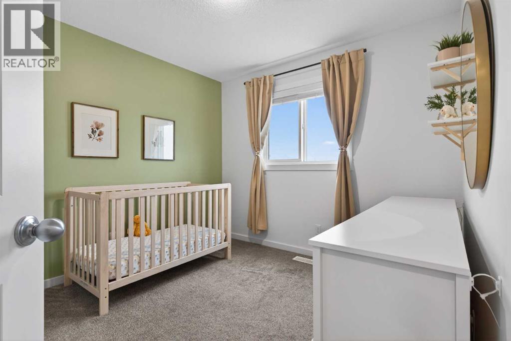 196 Livingston View NE, Calgary, Alberta