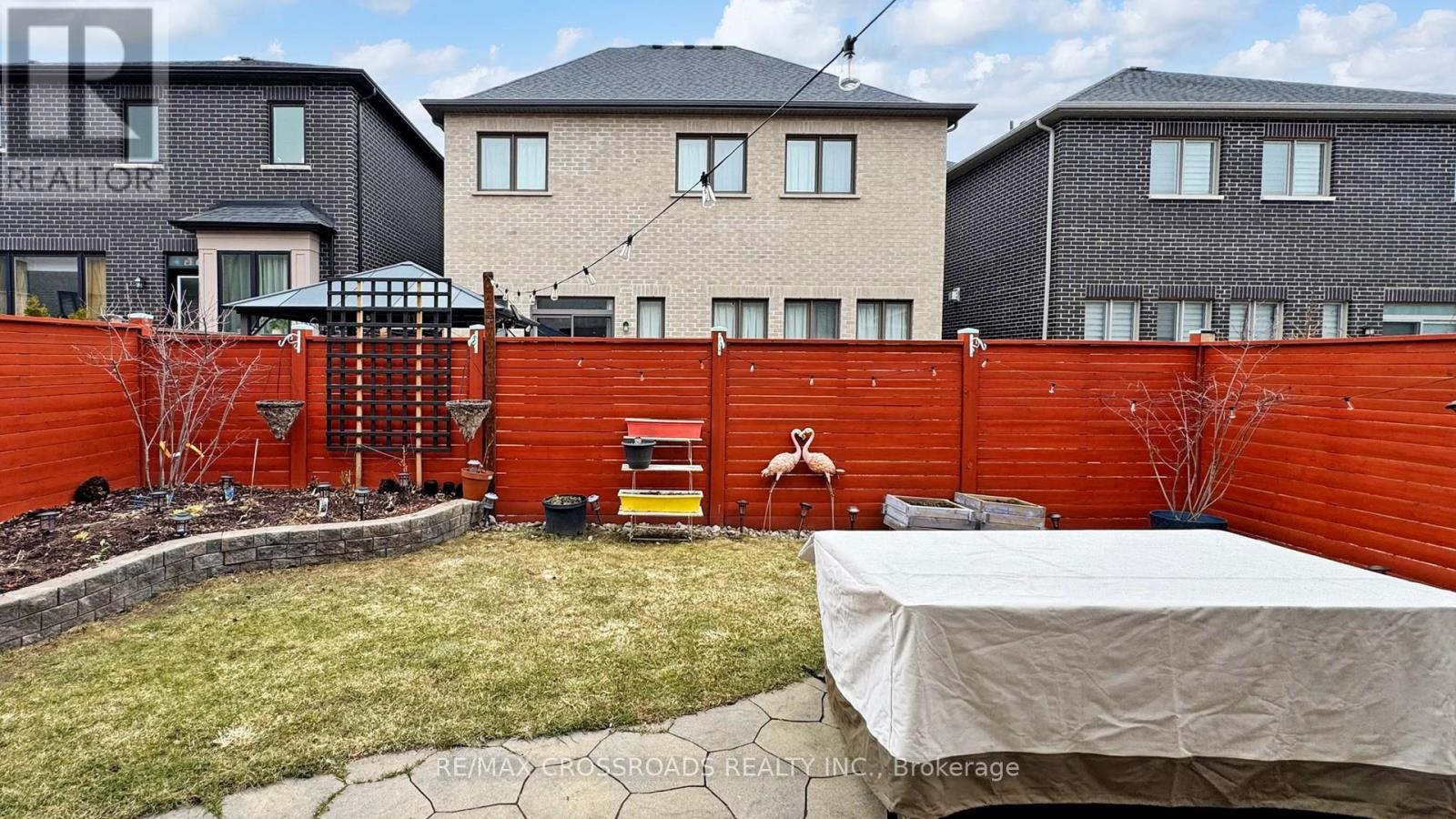 9 ELDER STREET, Richmond Hill, Ontario
