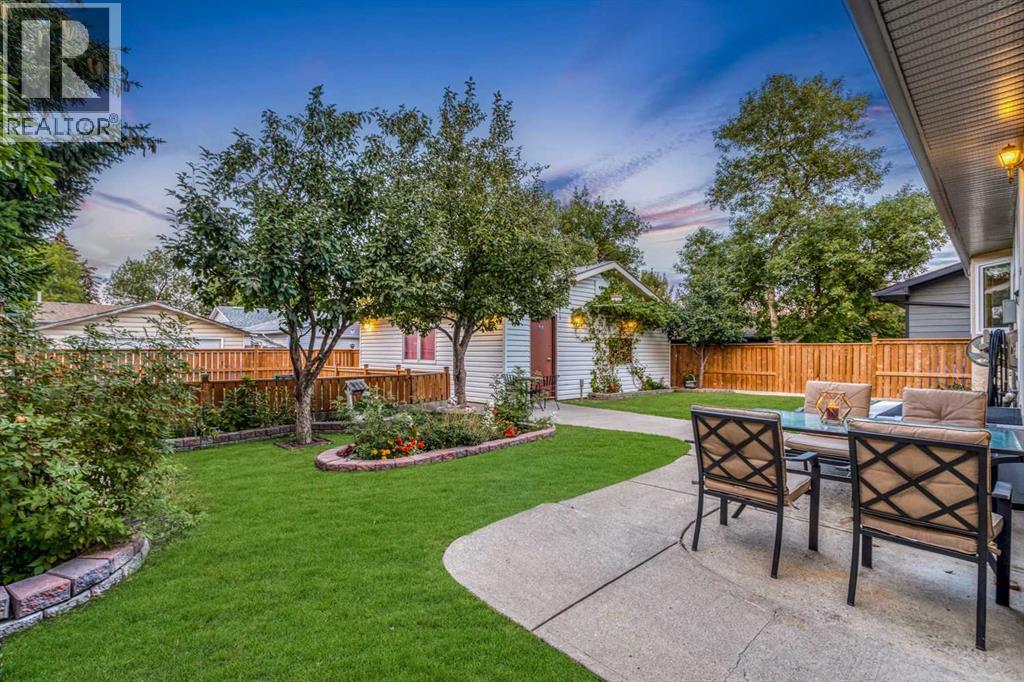 Single Family House Bungalow for Sale in  Rundleview Road NE Rundle Calgary 