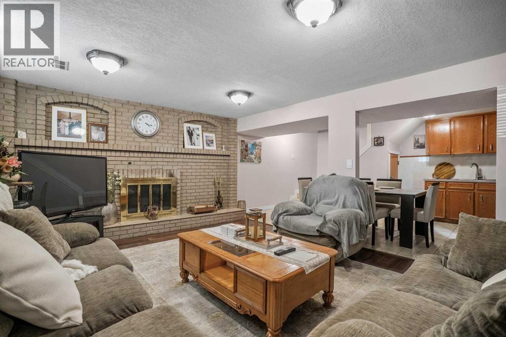 Single Family House Bungalow for Sale in  Rundleview Road NE Rundle Calgary 