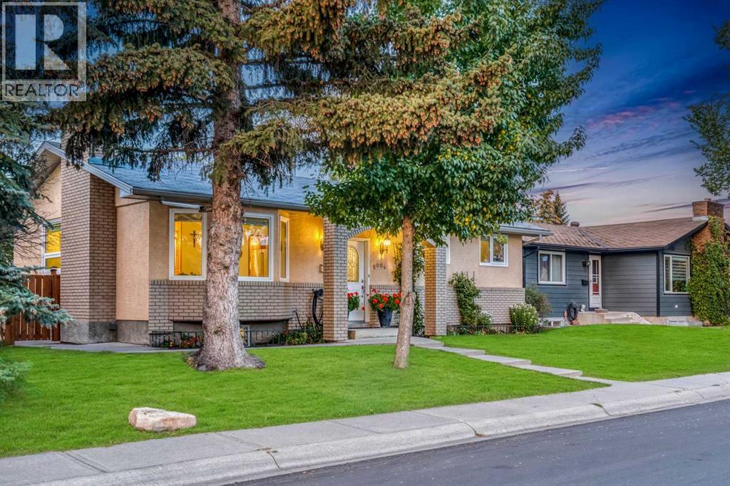 Single Family House Bungalow for Sale in  Rundleview Road NE Rundle Calgary 