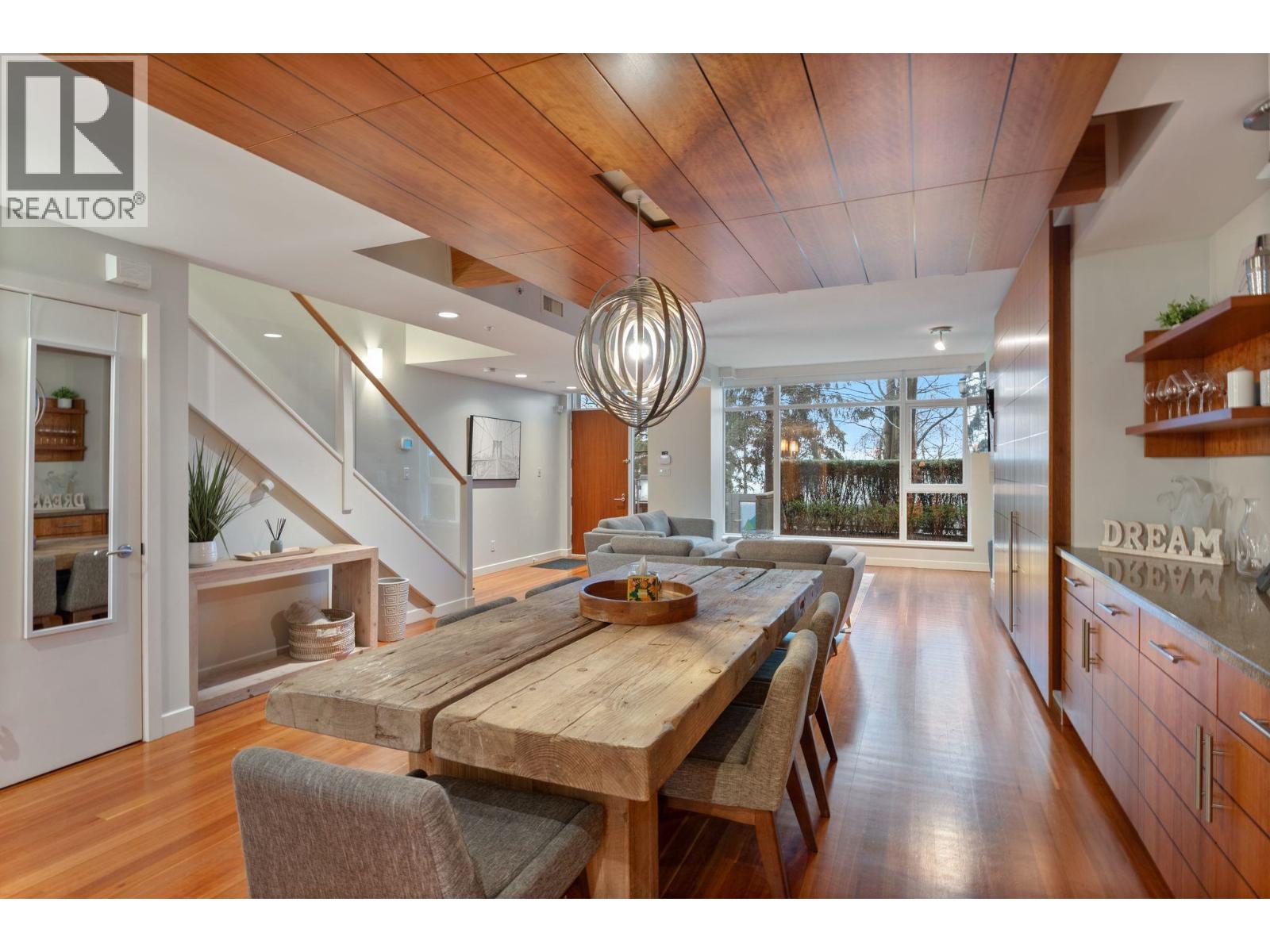 TH20 1281 W CORDOVA STREET, Vancouver