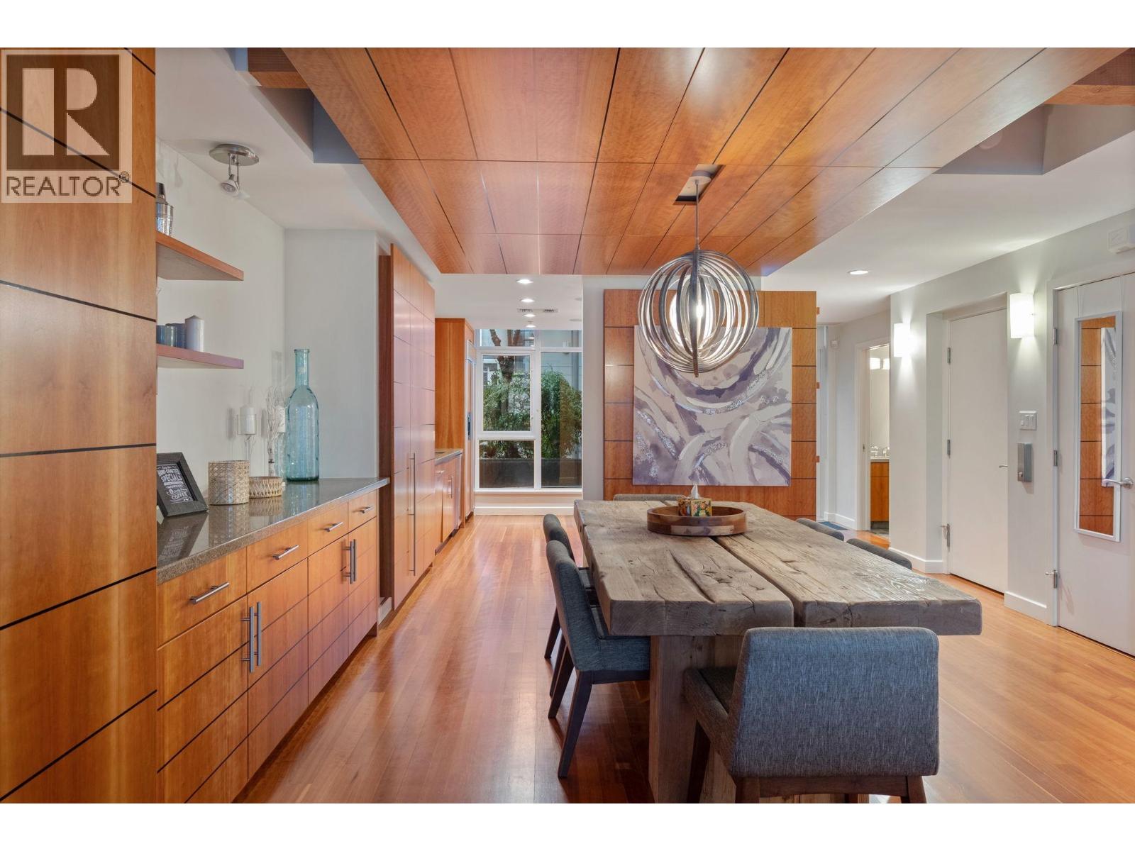 TH20 1281 W CORDOVA STREET, Vancouver