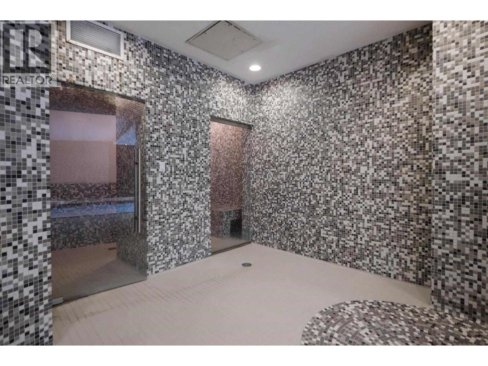 TH20 1281 W CORDOVA STREET, Vancouver