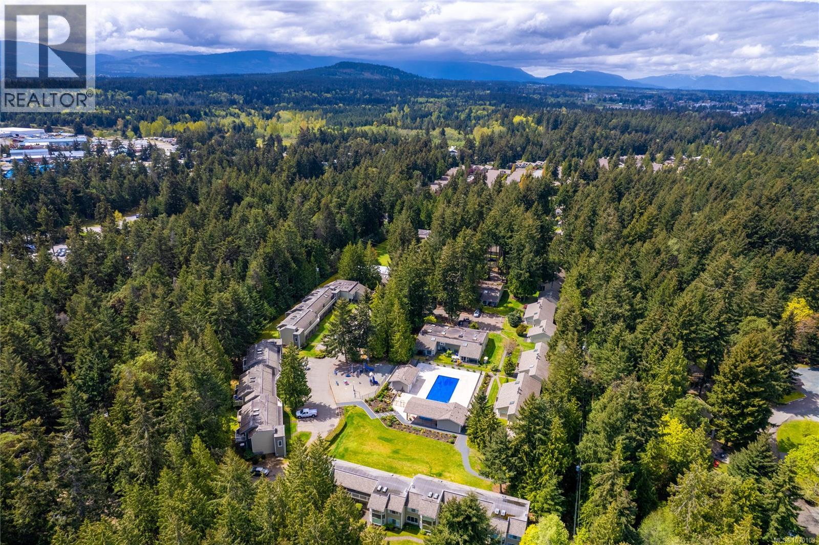 #57 1135 RESORT DR - 30