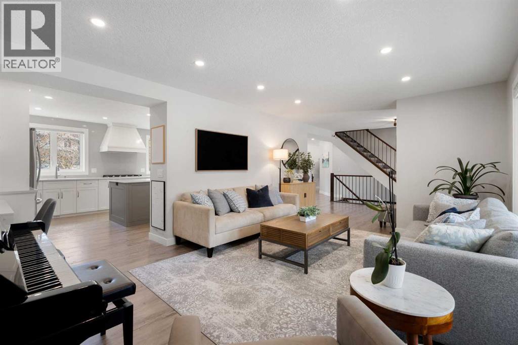 Single Family House for Sale in  Varsity Estates Bay NW Varsity Calgary 