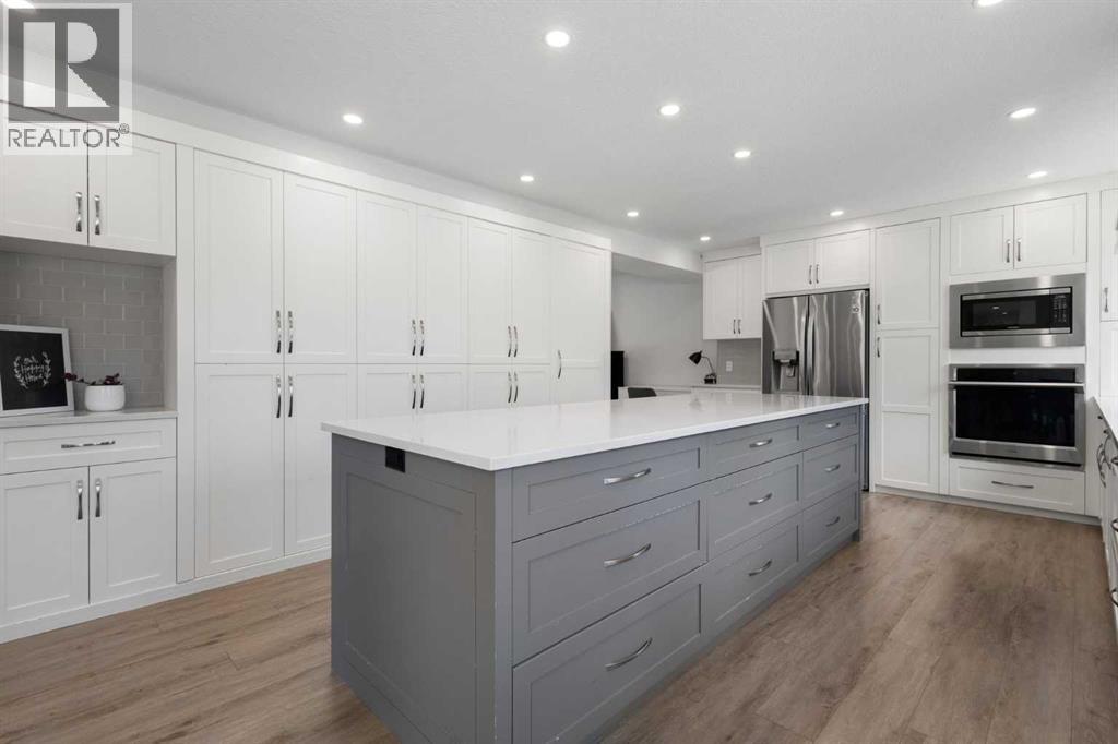 Single Family House for Sale in  Varsity Estates Bay NW Varsity Calgary 