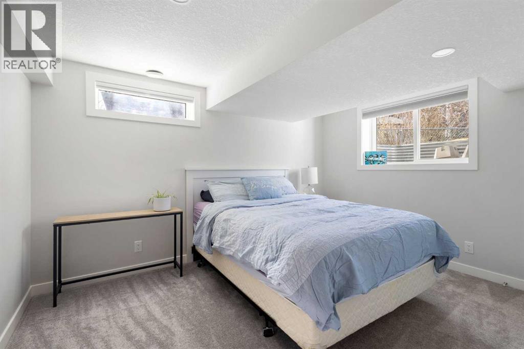 Single Family House for Sale in  Varsity Estates Bay NW Varsity Calgary 