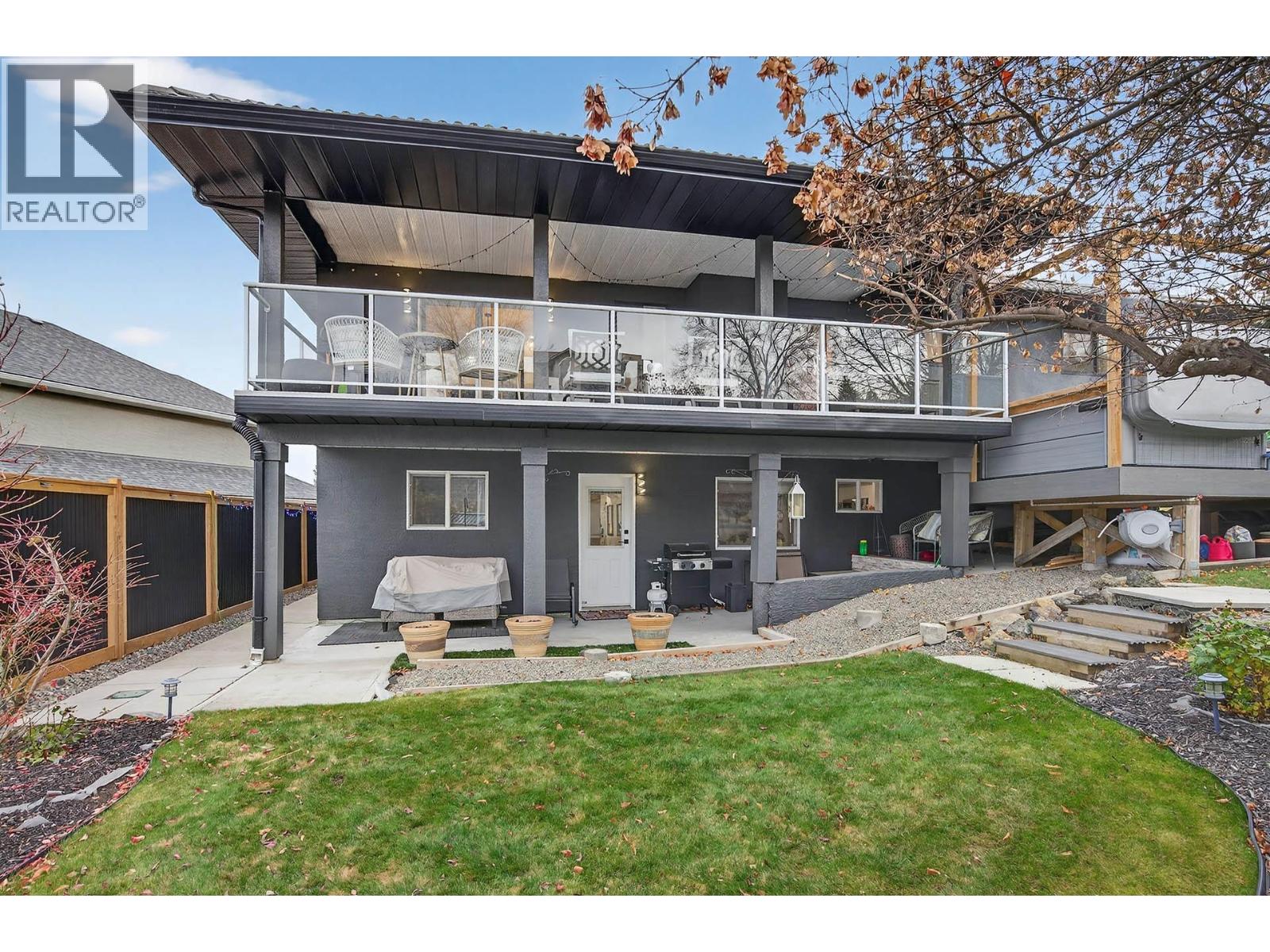 1095 Laurel Place - 42