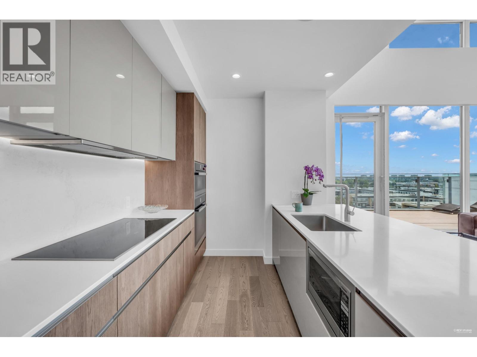 #1204-6855 PEARSON Way, Richmond