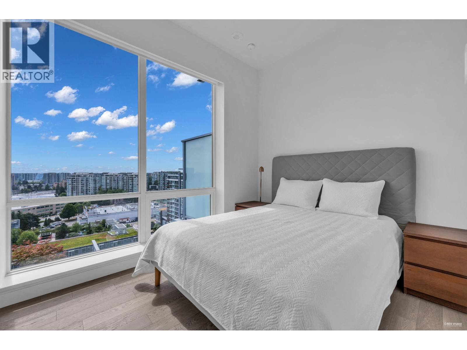 #1204-6855 PEARSON Way, Richmond