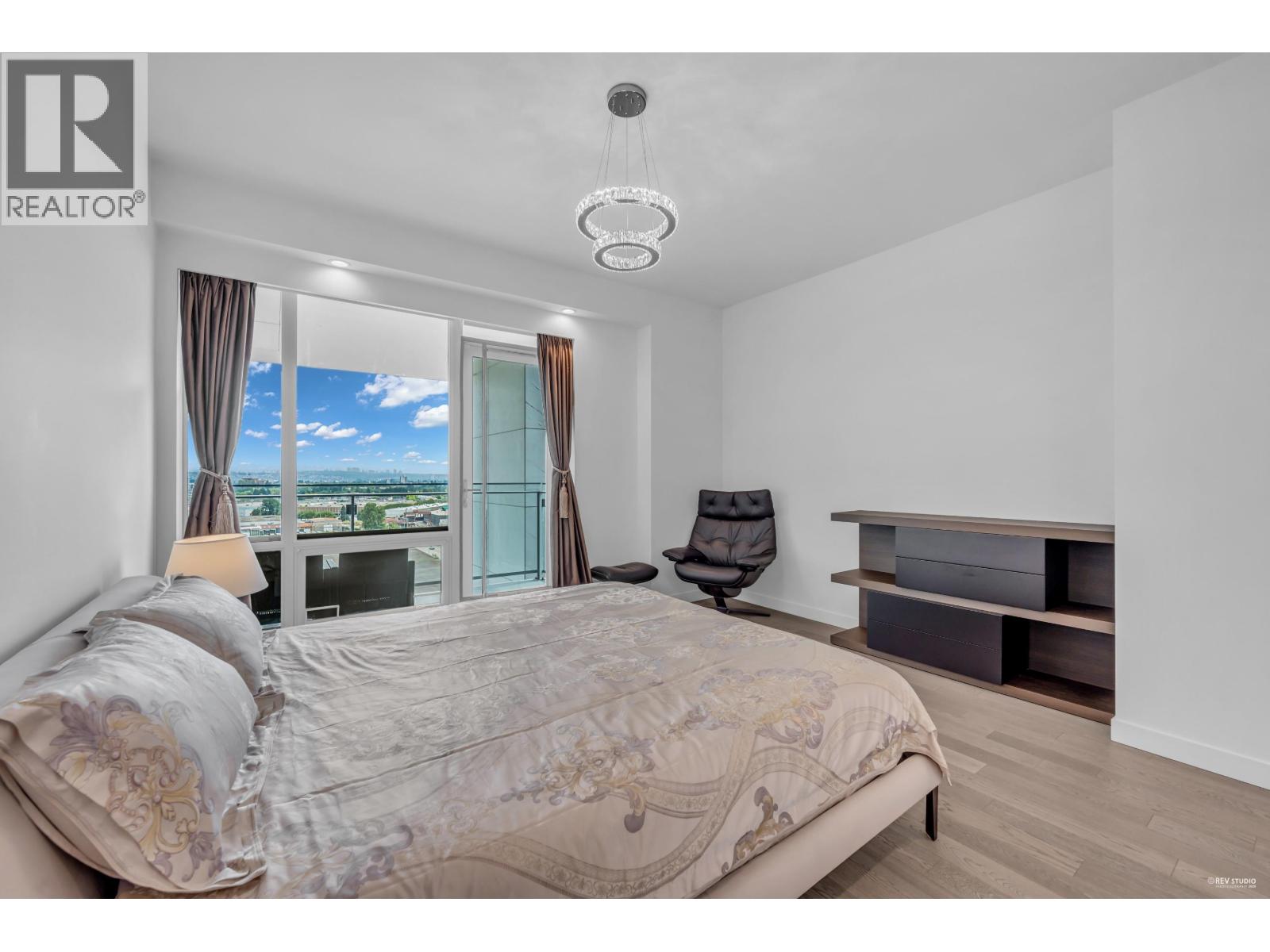 #1204-6855 PEARSON Way, Richmond