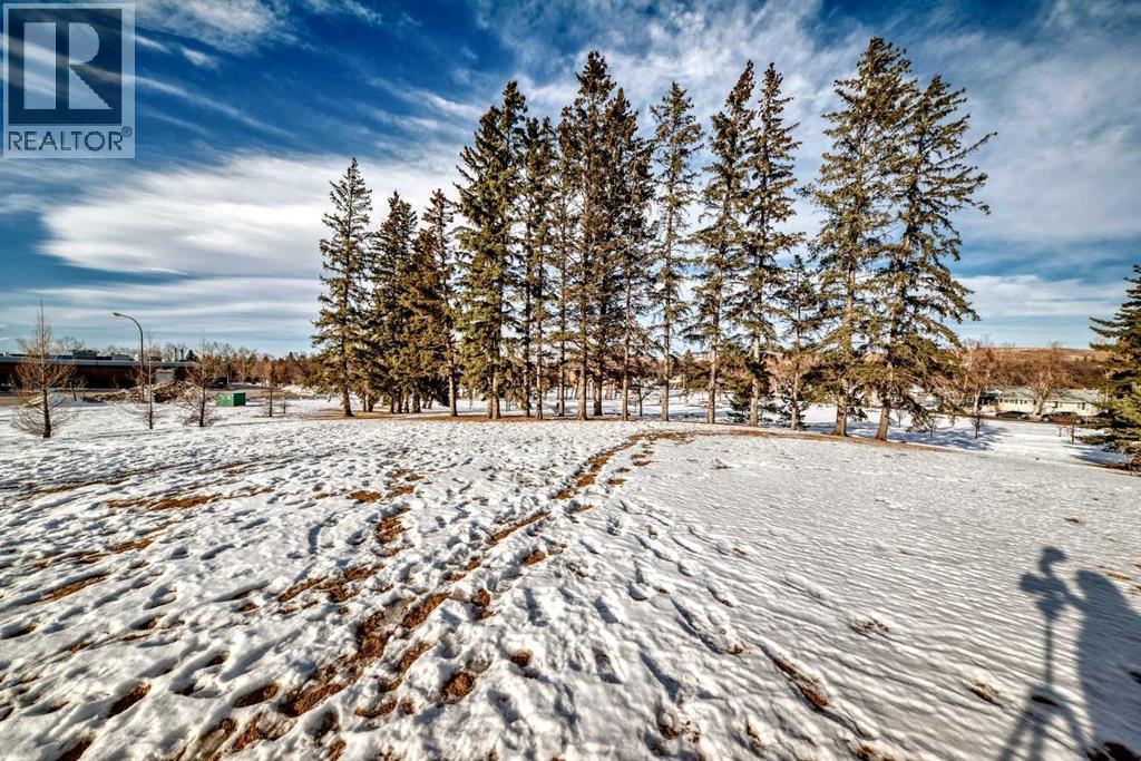 Single Family House for Sale in   Brentwood Road NW Brentwood Calgary 