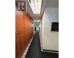 Unit 202 - 1 Crosbie Place thumbnail 4