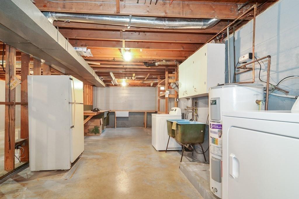 33875 RICHARDS AVENUE, Mission