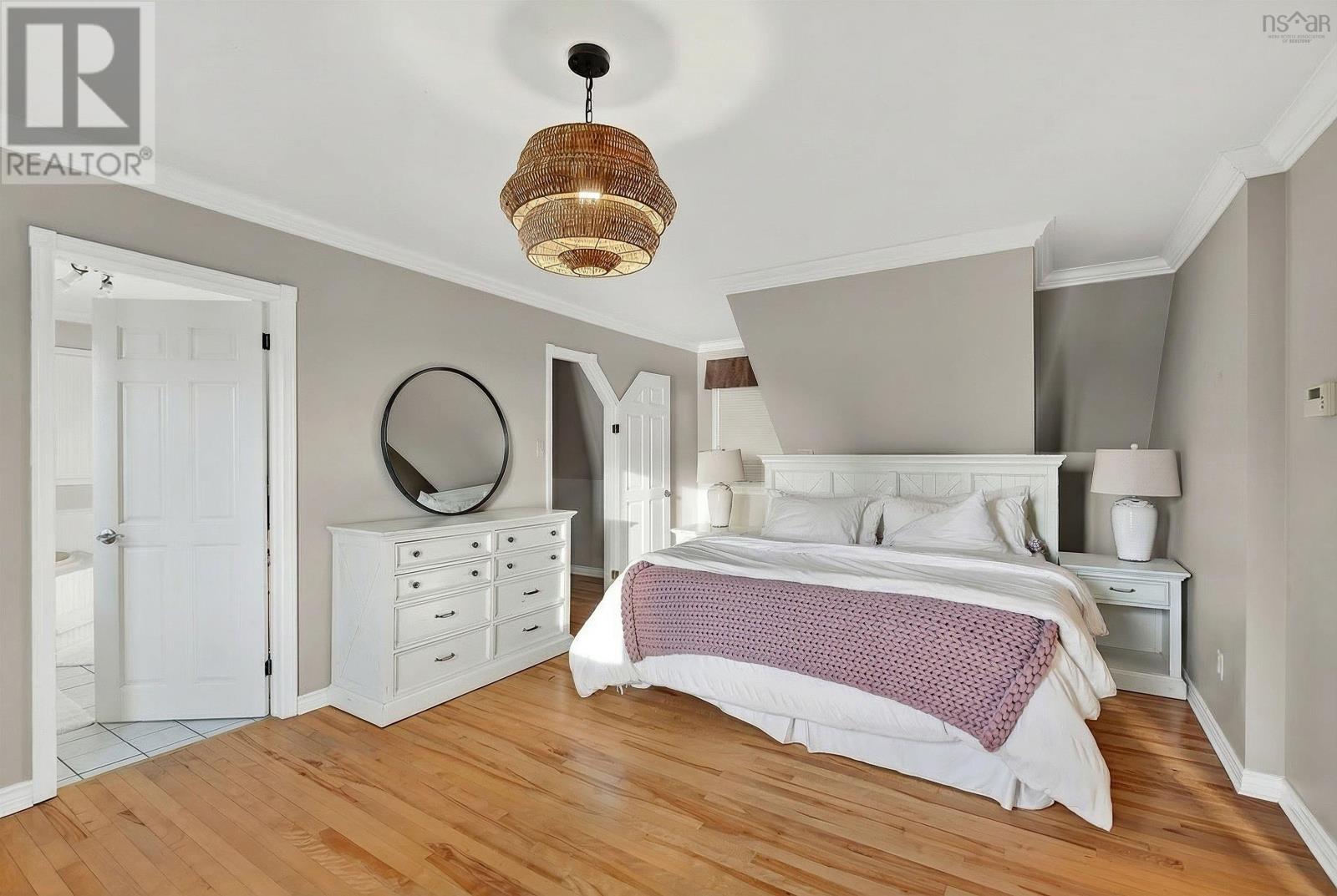 Property 27 of 36 of 2 Crouchers Point Road