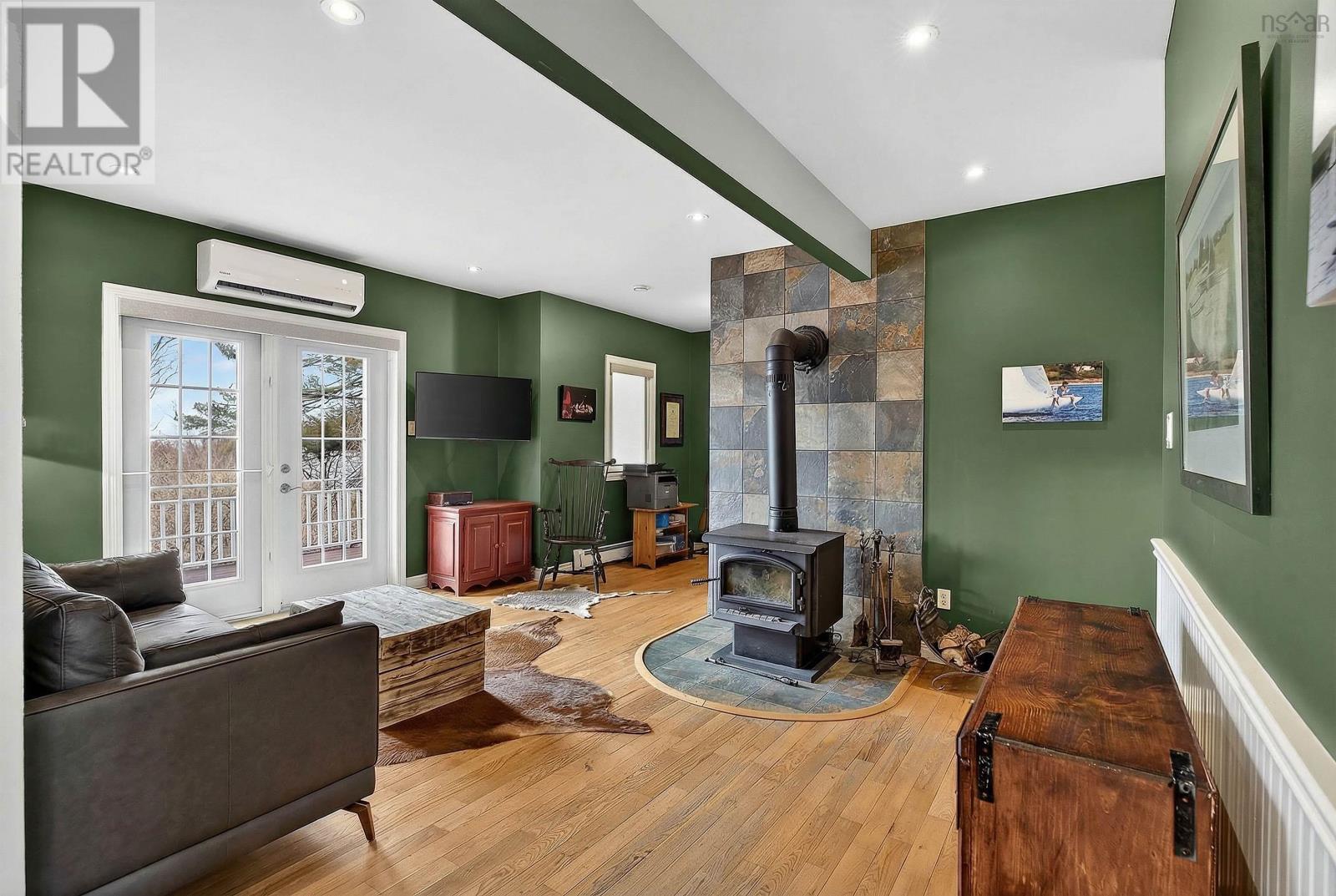 Property 32 of 36 of 2 Crouchers Point Road