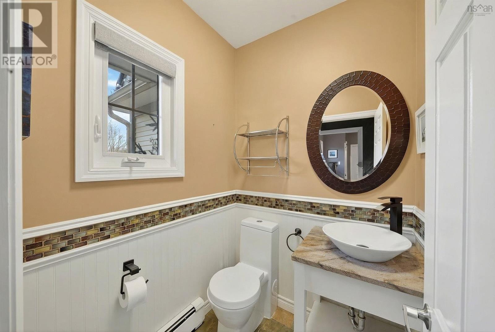 Property 14 of 36 of 2 Crouchers Point Road