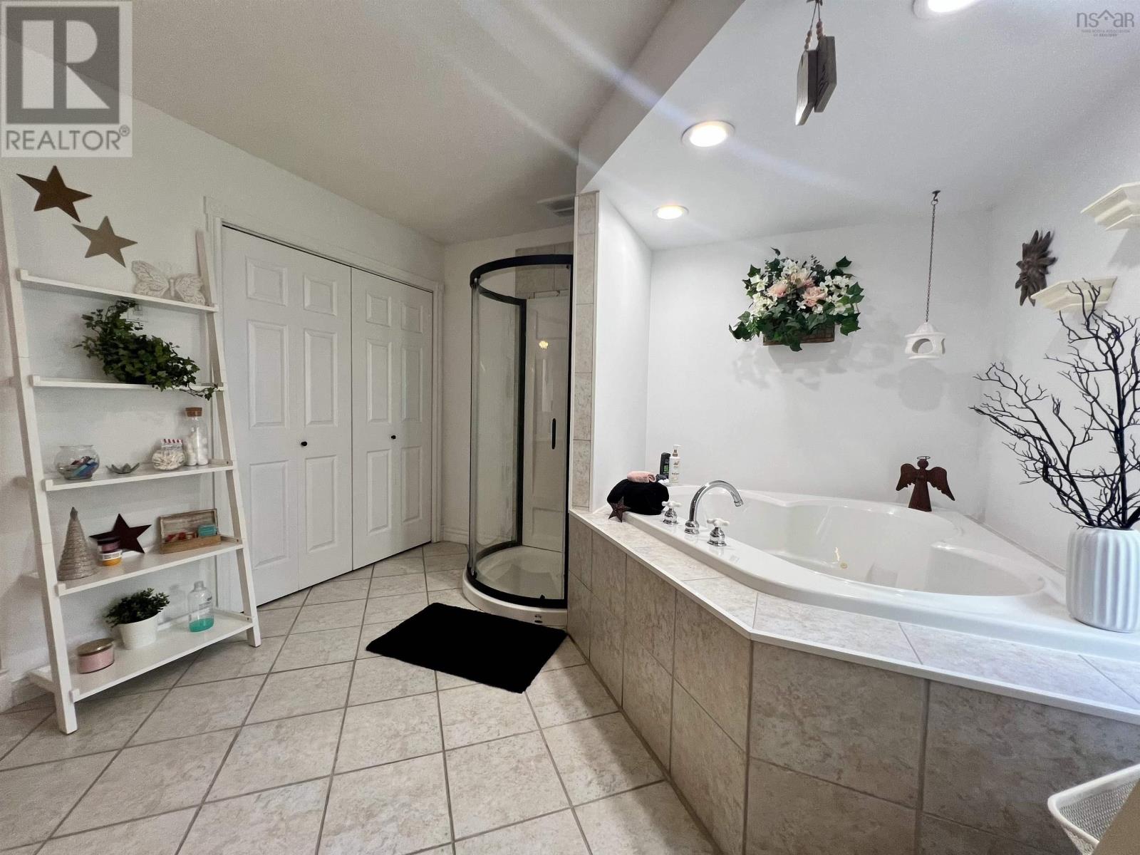 Property 30 of 46 of 1042 Pleasant Valley Road