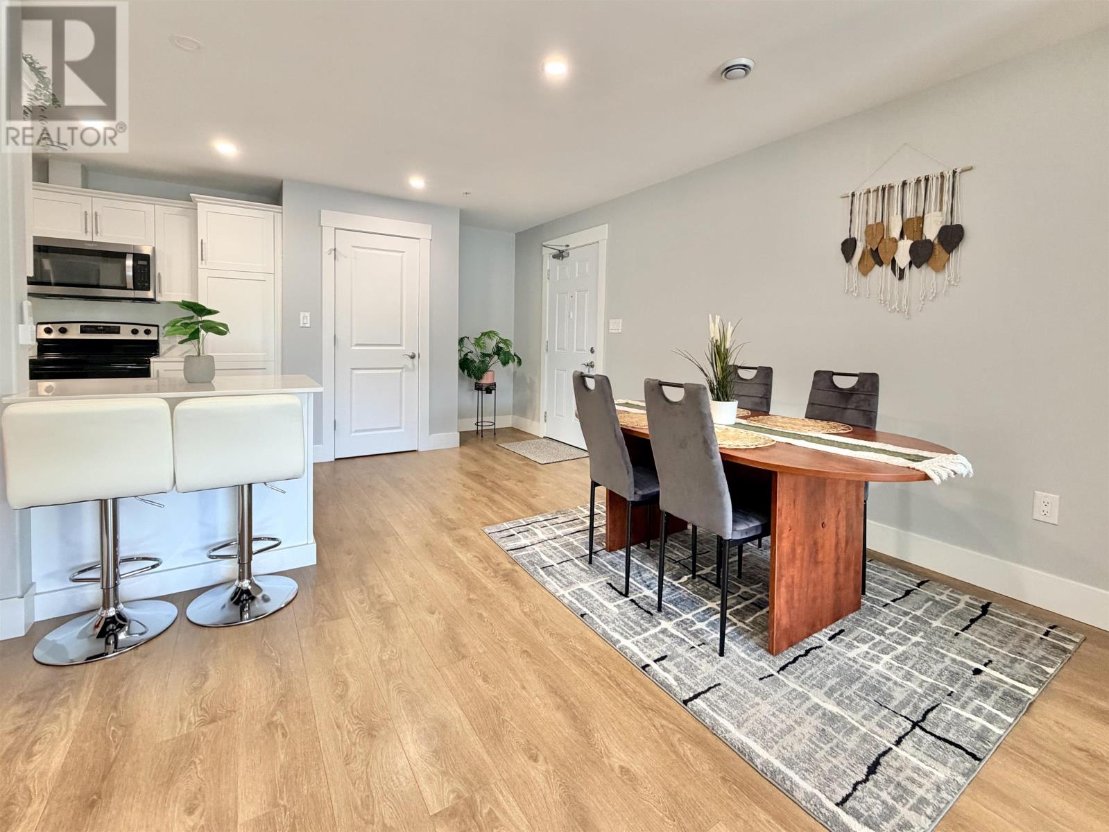 #202 24 Gilbert Drive - 15