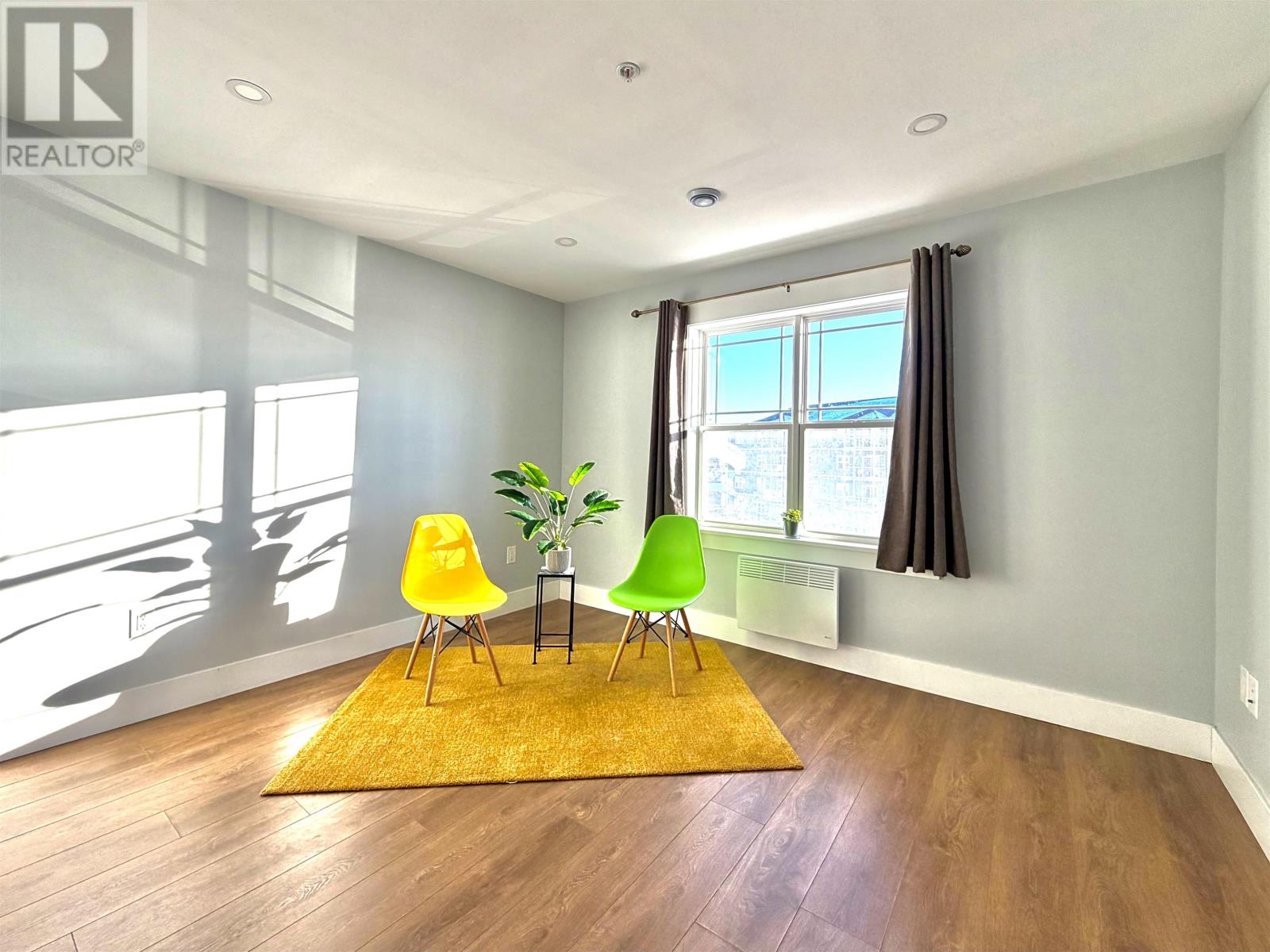 #202 24 Gilbert Drive - 24