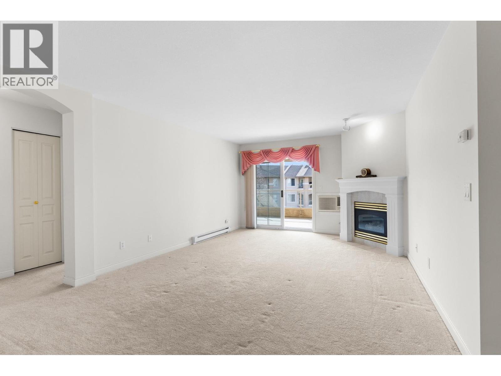 202 3890 Brown Road, West Kelowna