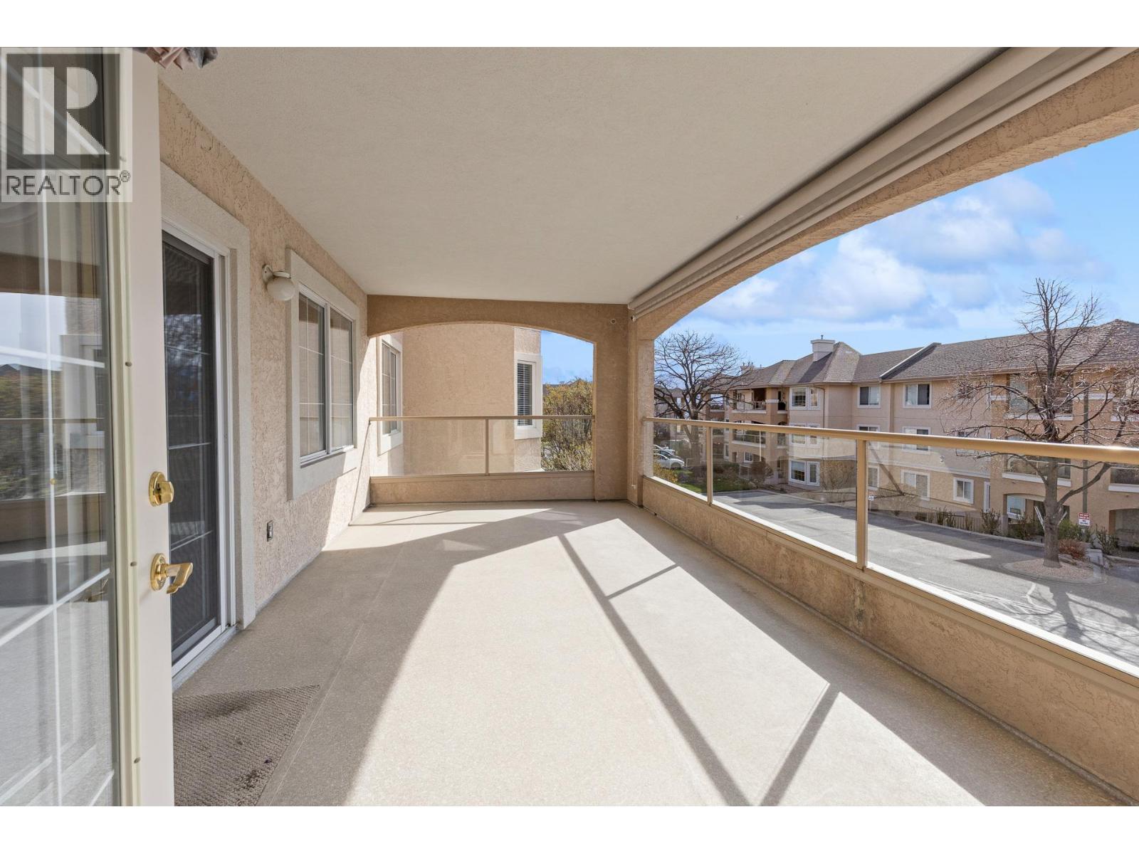 202 3890 Brown Road, West Kelowna