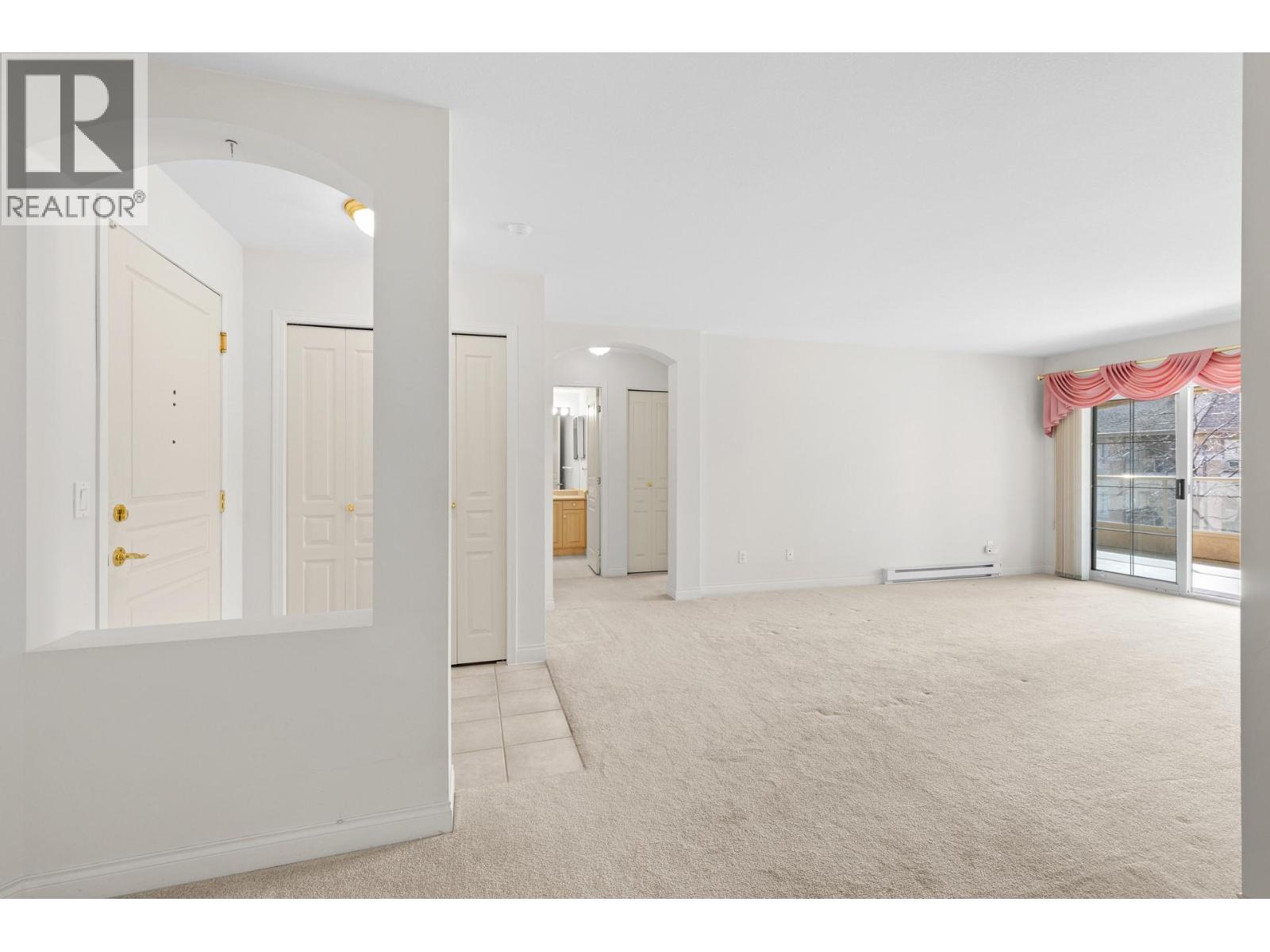 202 3890 Brown Road, West Kelowna