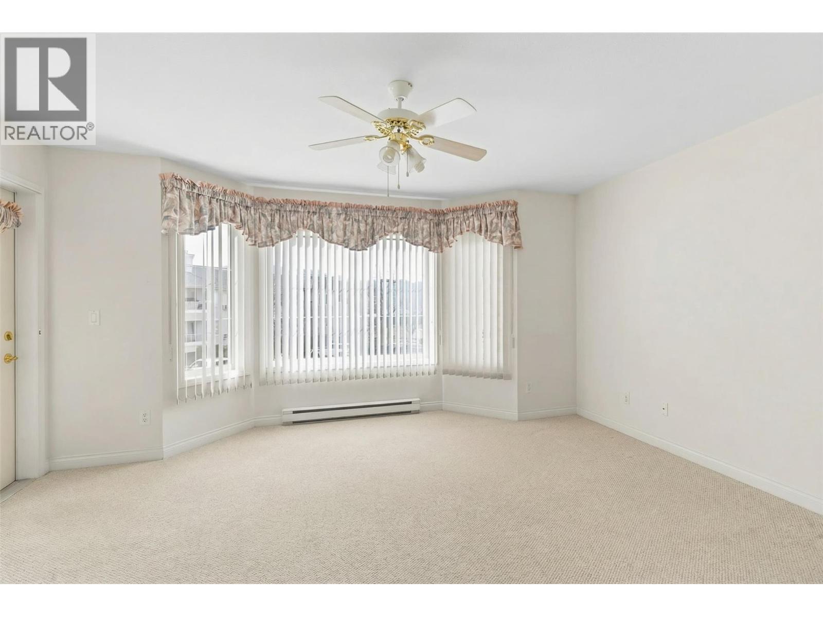 202 3890 Brown Road, West Kelowna