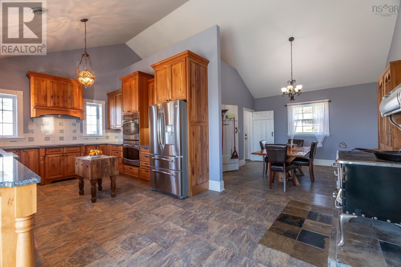 Property 21 of 49 of 8831 St. Croix Cove Road