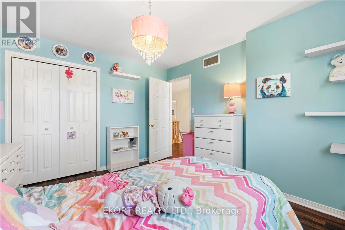 9 HURON LANE — photo 26