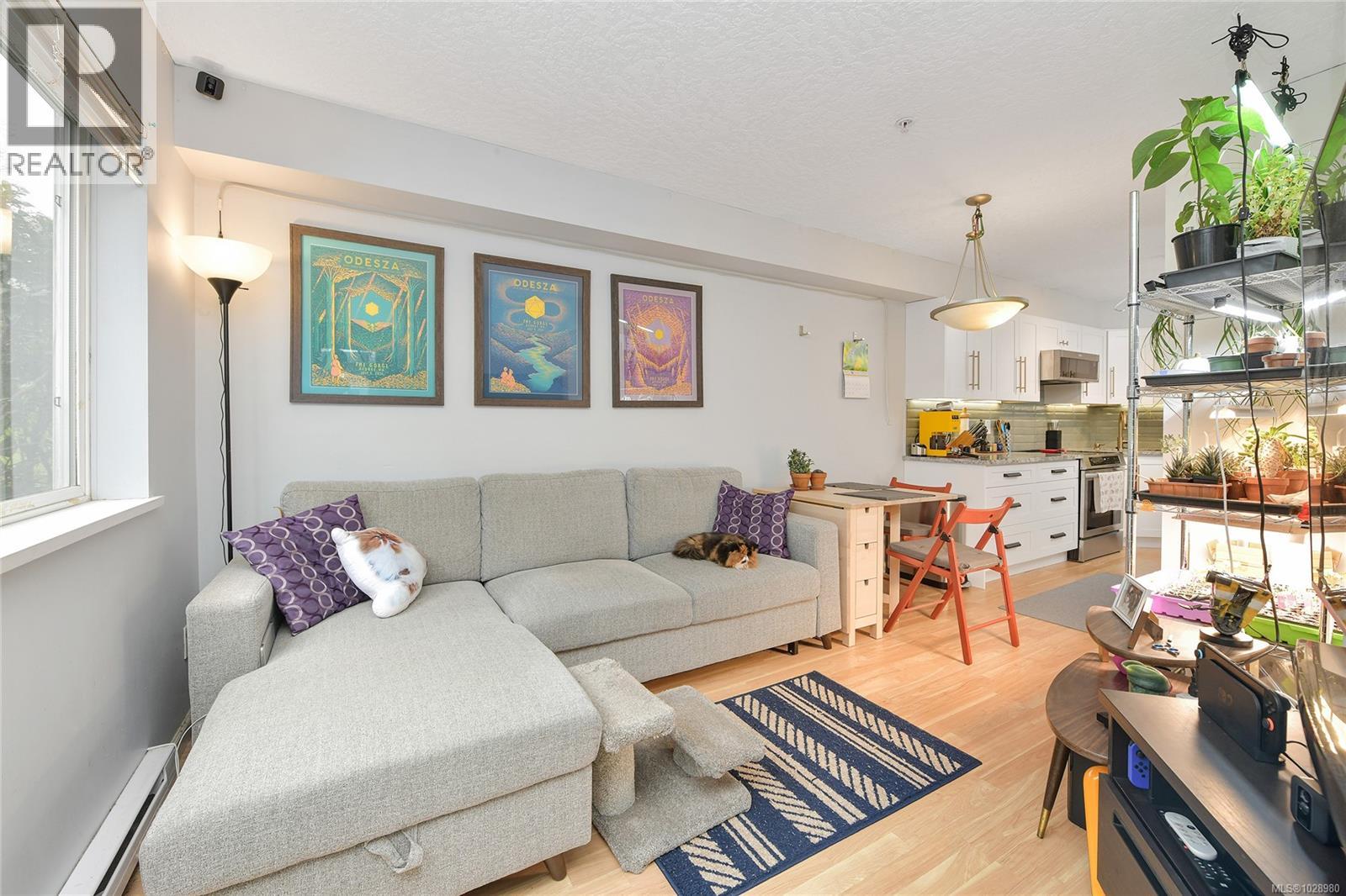 102 383 Wale Road, Colwood