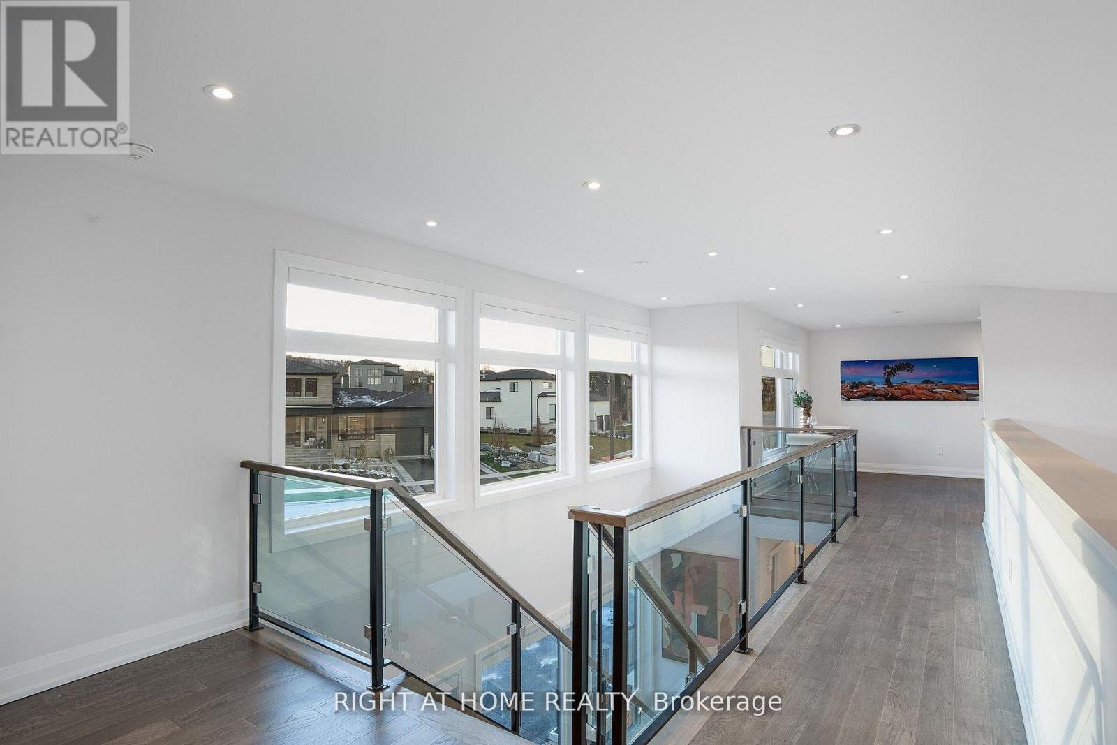101 SLADDEN COURT - 25